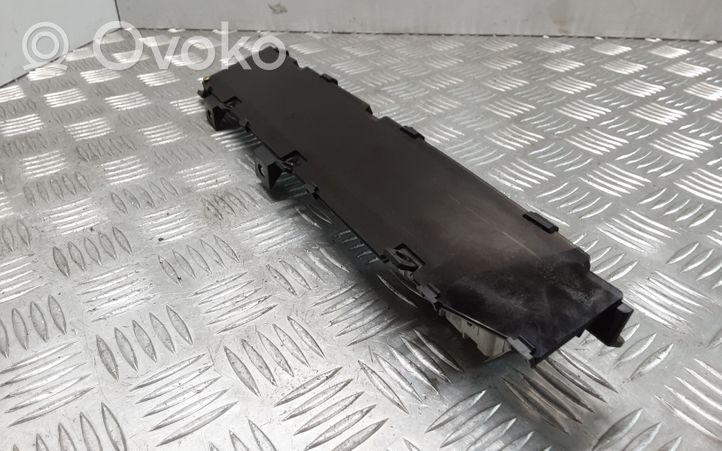 Toyota Prius (XW20) Sonstige Geräte 8395047010