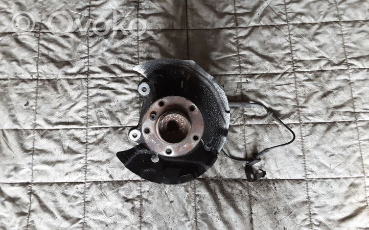 BMW 1 E82 E88 Fuso a snodo con mozzo ruota anteriore 6764444