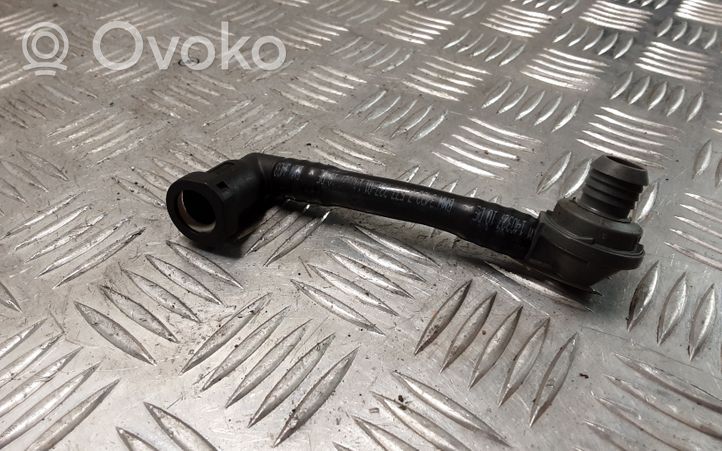 BMW 1 E82 E88 Tuyau sous vide 7577337