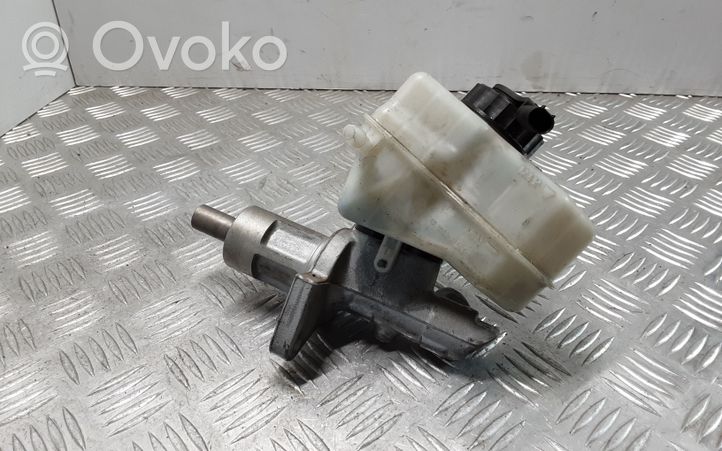 BMW 1 E82 E88 Master brake cylinder 03350886531