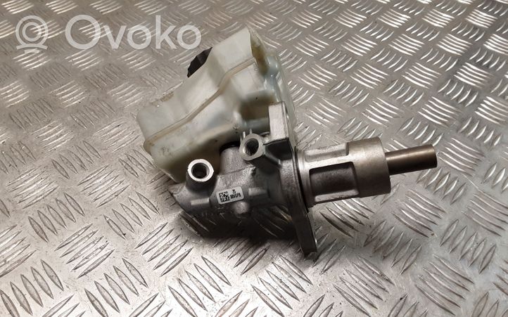 BMW 1 E82 E88 Master brake cylinder 03350886531