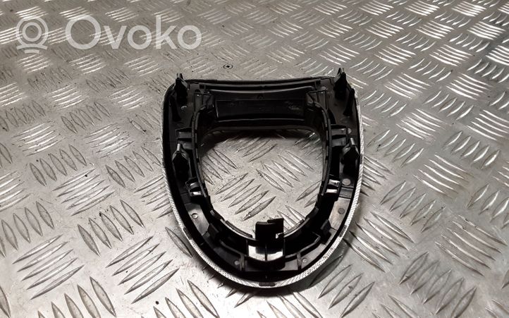 Nissan Qashqai Rivestimento freno a mano P13717A77000