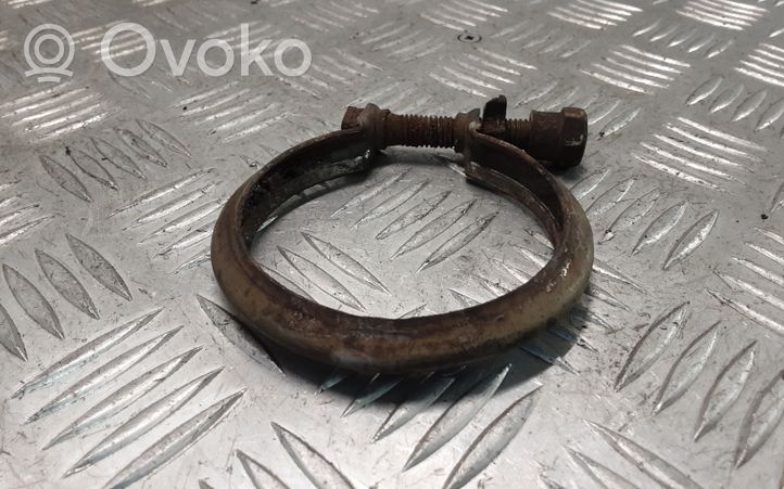 Volkswagen Golf VI Muffler pipe connector clamp 