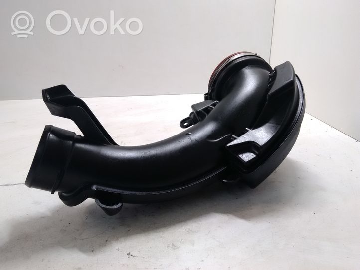 Volvo S60 Turboahtimen ilmanoton letku 31293547