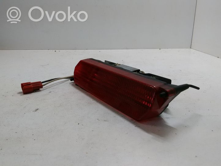 Chrysler Voyager Luce d’arresto centrale/supplementare 4857121A