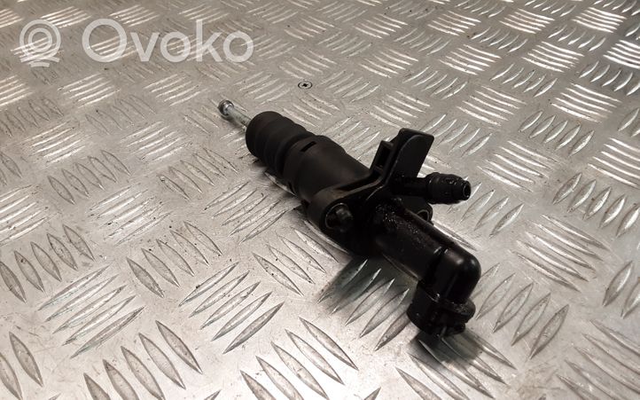 Volkswagen Touareg I Główny cylinder sprzęgła 7L0721401