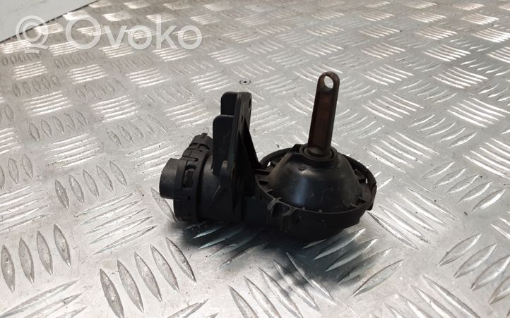 Opel Corsa C Vacuum valve 