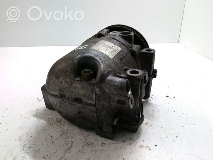 Subaru Impreza II Compressore aria condizionata (A/C) (pompa) 73111FE000