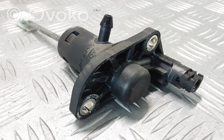 Audi A4 S4 B7 8E 8H Pompa della frizione 8E1721401AJ