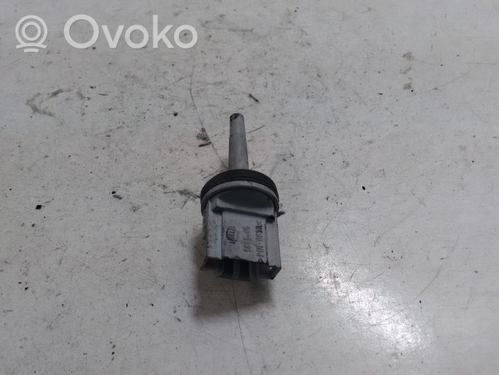 Audi A4 S4 B6 8E 8H Sonde température extérieure 1J0907543