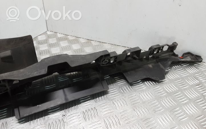 Opel Insignia A Engine bonnet/hood lock trim molding 55561769