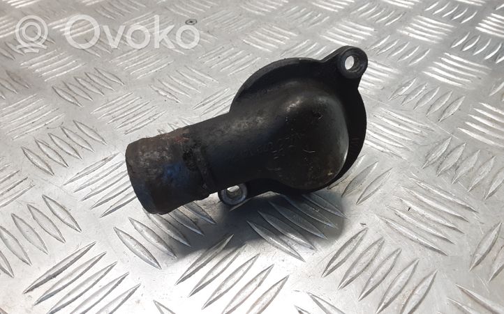 Volkswagen Touareg I Termostaatin kotelo 070121114