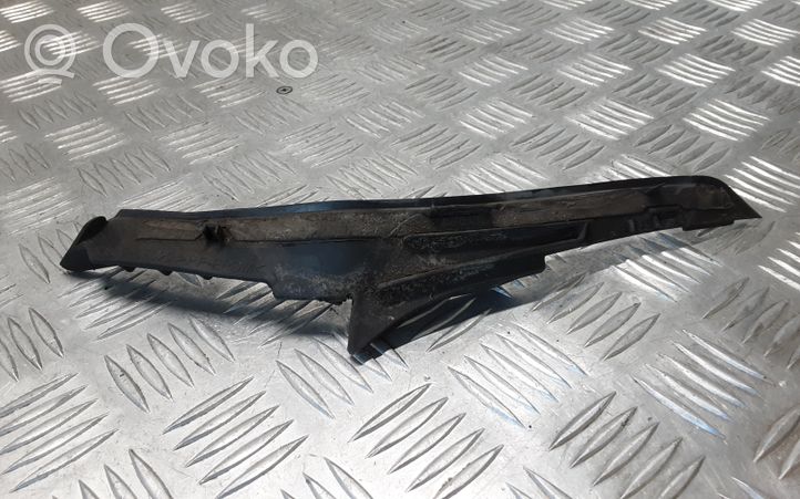 Toyota Verso Украшение ветрового стекла 538670F020