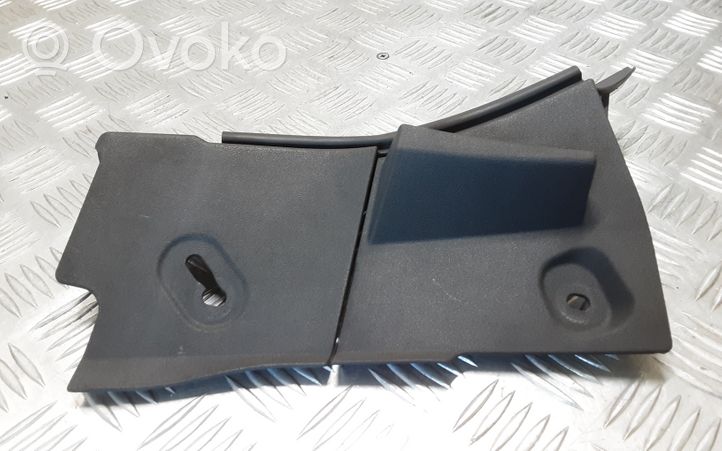 Toyota Verso Inne części komory silnika 538680F020