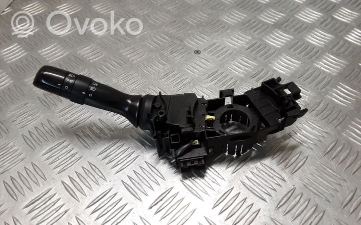 Toyota Verso Posūkių/ šviesų rankenėlė 05200