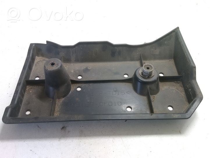 Toyota Verso Couvre-soubassement inférieur 581670F010