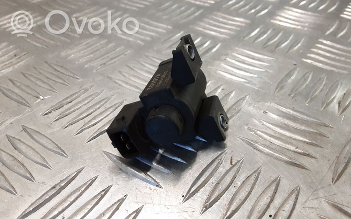 Toyota Verso Vacuum valve 258600R010