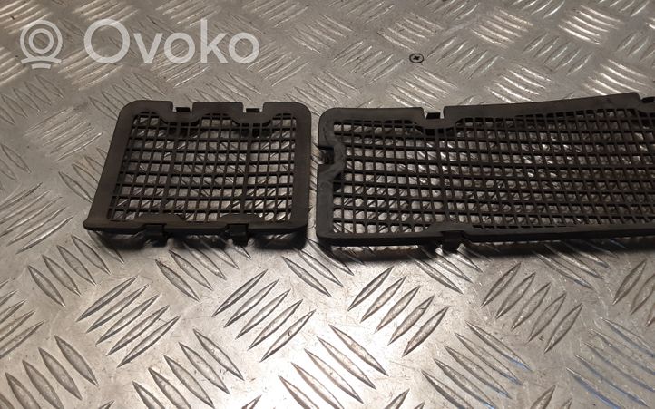 Toyota Land Cruiser (HDJ90) Inne części karoserii 5579260040