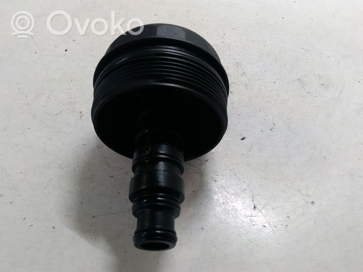 Opel Astra G Oil filter cover 9818519