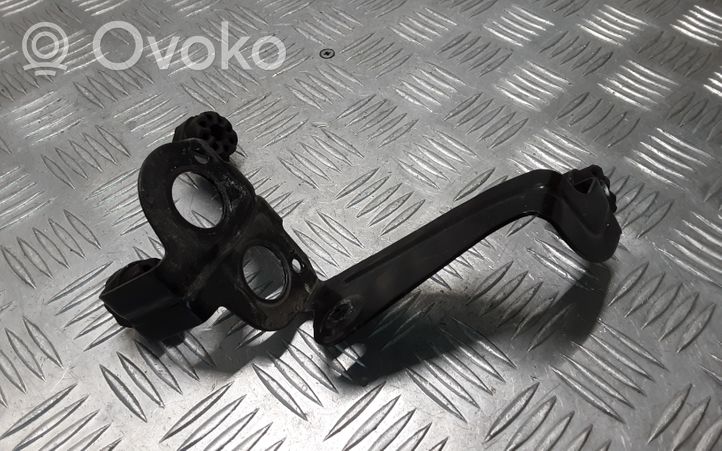 BMW 3 F30 F35 F31 Supporto pompa ABS 6798904