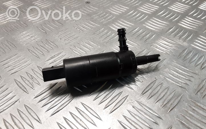 Volkswagen Touareg I Pompe lave-phares 3B0955681