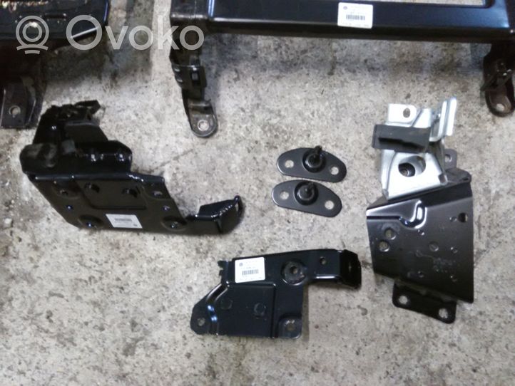 Volkswagen Touareg I Interior set 7L0881677G