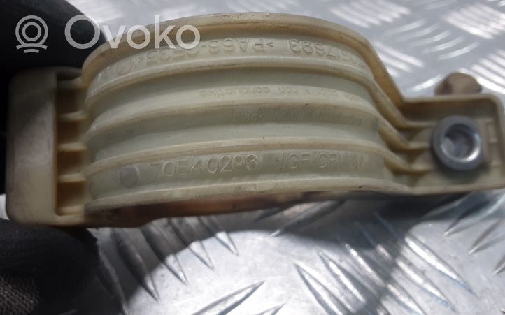 BMW 1 F20 F21 Staffa/supporto di montaggio del filtro carburante 70517693