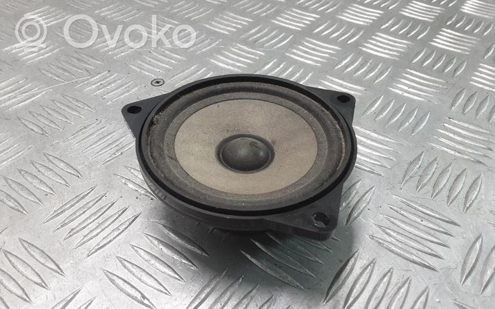 BMW X1 E84 Enceinte de porte arrière 65139141494