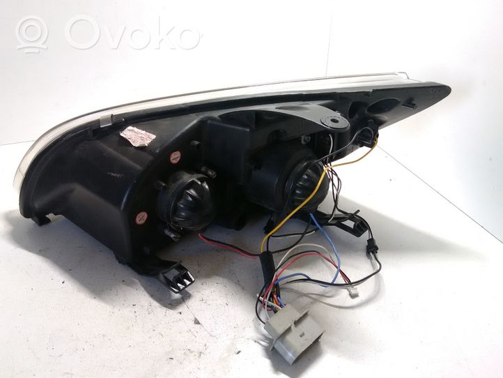 Lexus IS 220D-250-350 Lampa przednia 