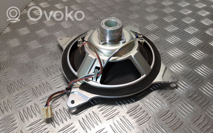 Lexus GS 300 350 430 450H Subwoofer speaker 8616030B00