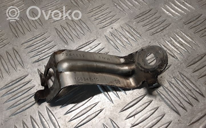 BMW 3 F30 F35 F31 Cita veida apakšas detaļa 7241832