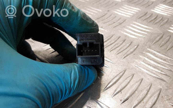 Honda Accord Câble adaptateur AUX M34736