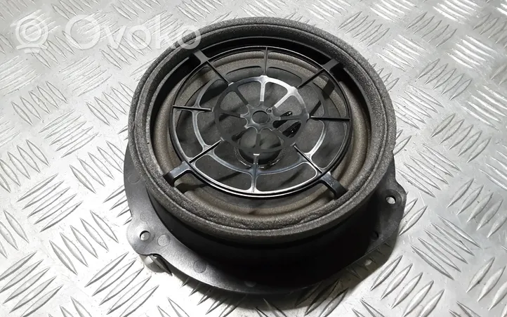 Audi A4 S4 B9 Enceinte de porte arrière 8W5035411