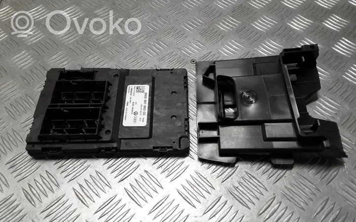 Audi A4 S4 B9 Moduł / Sterownik komfortu 8W0907063CC