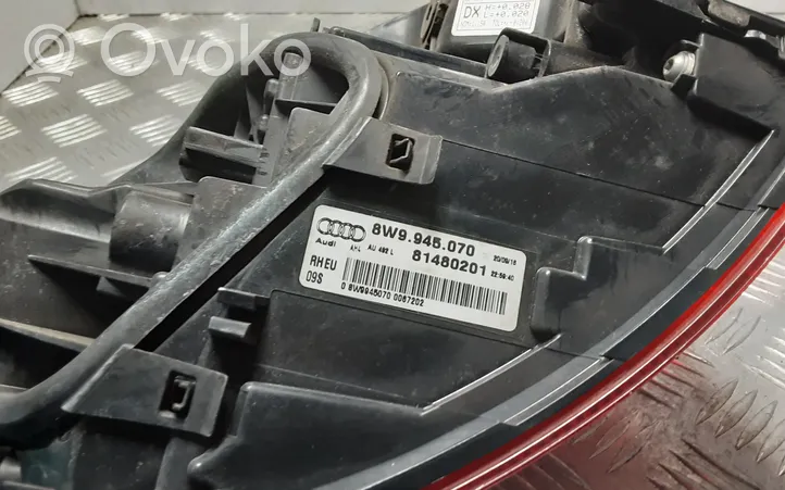 Audi A4 S4 B9 Luci posteriori 8W9945070