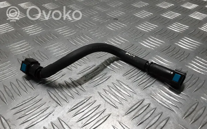 Volvo V40 Tuyau d'alimentation conduite de carburant 31432135