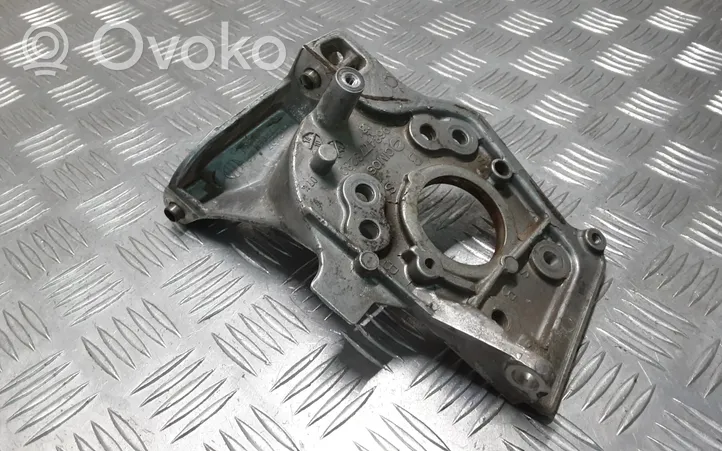 Volvo V40 Polttoainepumpun kiinnike 9684778280