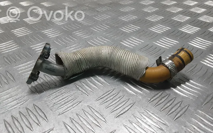 Volvo V40 Turbo turbocharger oiling pipe/hose 9686659280