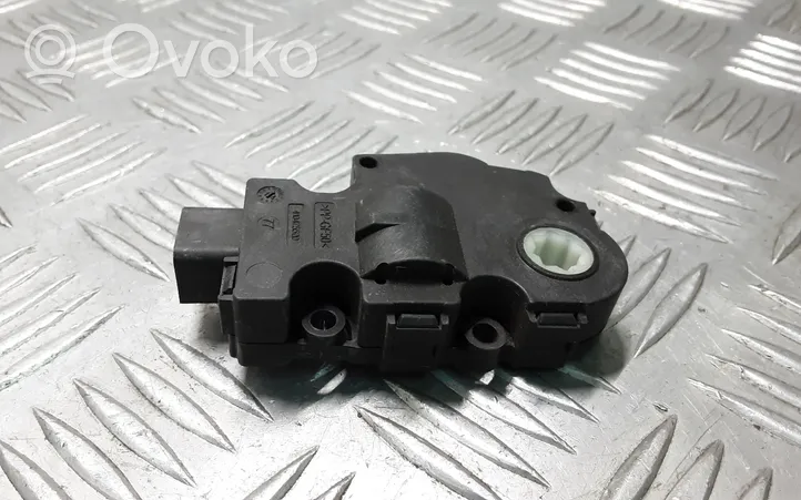 Volvo V40 Motorino attuatore aria EFB467