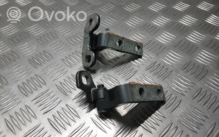 Volvo V40 Kit de charnières de porte avant 31352690