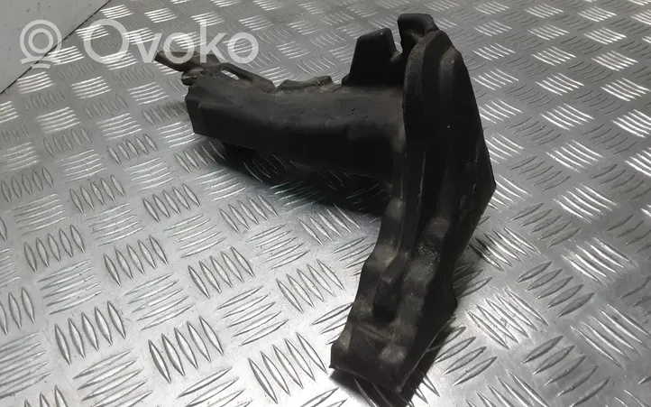 Volvo V40 Cita veida dzinēja nodalījuma detaļa 31371933