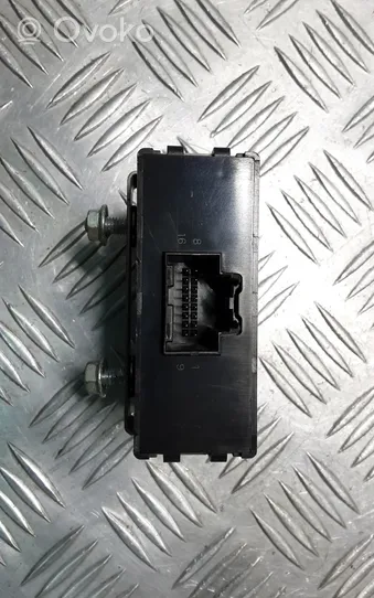 Chevrolet Captiva Boîtier module alarme 96673462