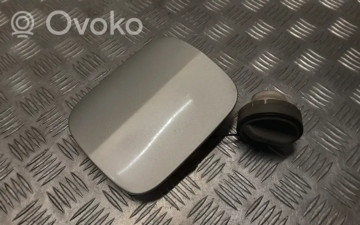 Toyota Avensis T250 Fuel tank cap 