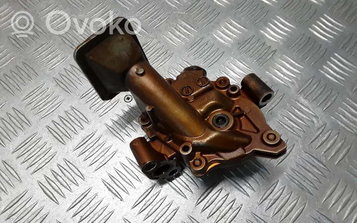 Toyota Prius+ (ZVW40) Oil pump 37040