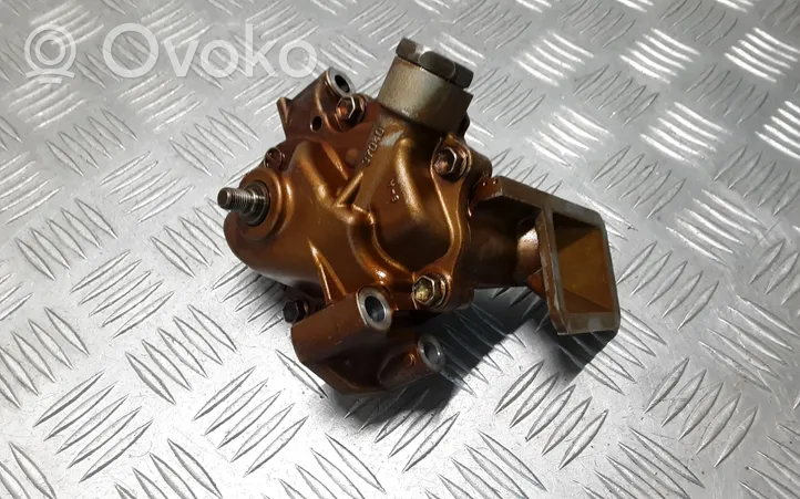 Toyota Prius+ (ZVW40) Oil pump 37040