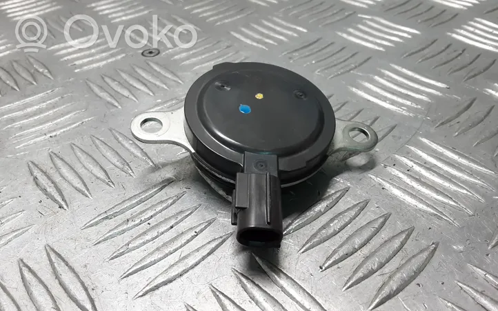 Toyota Yaris XP210 Support de boîte de vitesses 09D30F