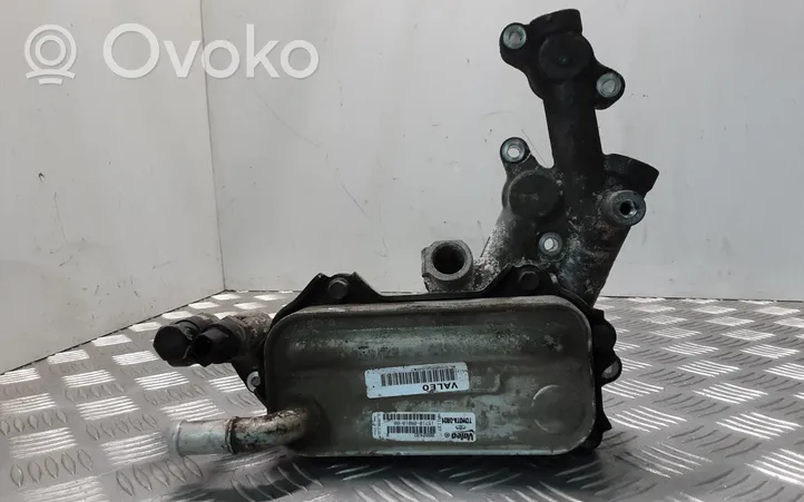 Toyota Avensis T250 Supporto di montaggio del filtro dell’olio 157100R010