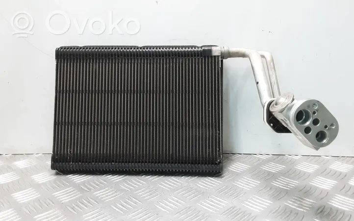 BMW 3 F30 F35 F31 Air conditioning (A/C) radiator (interior) 9289832