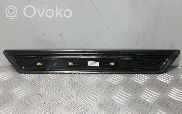 BMW 3 F30 F35 F31 Etuoven kynnyksen suojalista 7263315