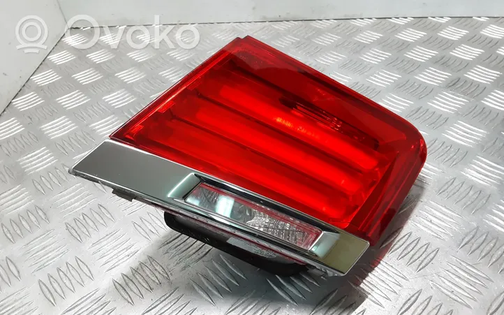 BMW 7 F01 F02 F03 F04 Tailgate rear/tail lights 7182206